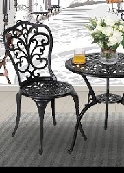 french bistro table french bistro chairs  French cafe Paris Bistro style decorating ideas   